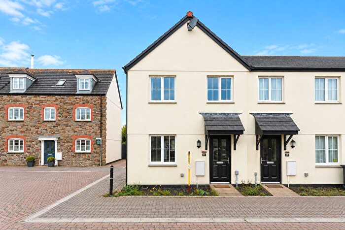 3 Bedroom End Of Terrace House For Sale In Truthan View, Trispen, Truro, Cornwall, TR4