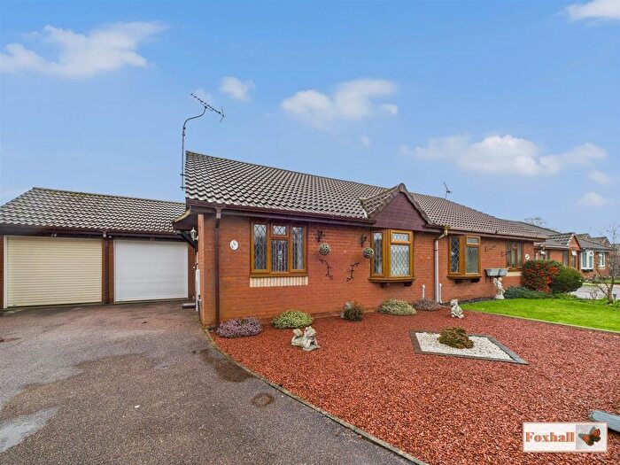 2 Bedroom Semi Detached Bungalow For Sale In Grantchester Place, Kesgrave, Ipswich, IP5
