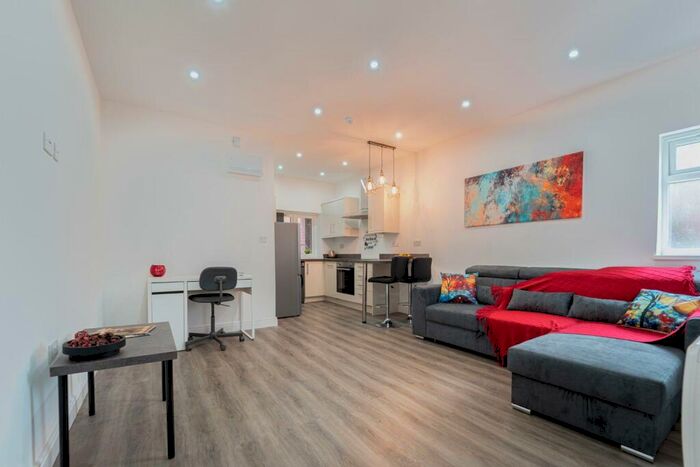 1 Bedroom Apartment To Rent In Corbett Street, Smethwick, B66