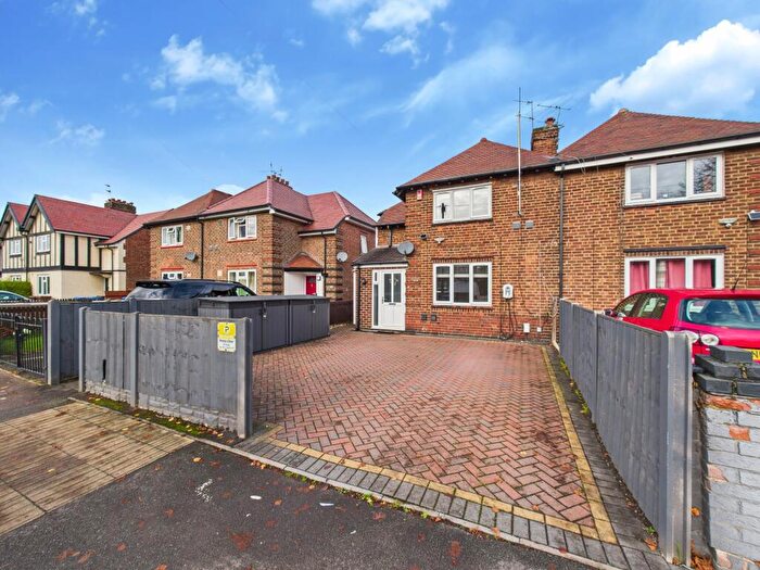 3 Bedroom Semi Detached House For Sale In Harvey Road, Alvaston, DE24