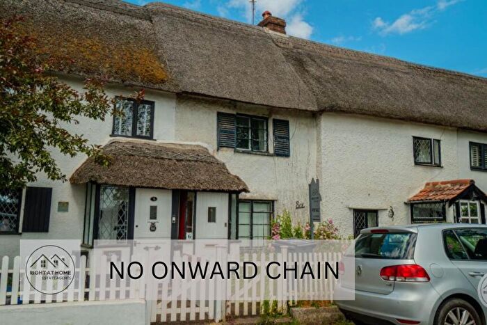 2 Bedroom Cottage For Sale In Station Road, Broadclyst, Exeter, EX5