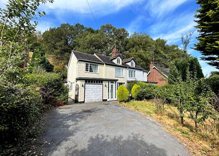 3 Bedroom Semi-Detached House For Sale In Broad Oak Whitemore, Congleton, CW12