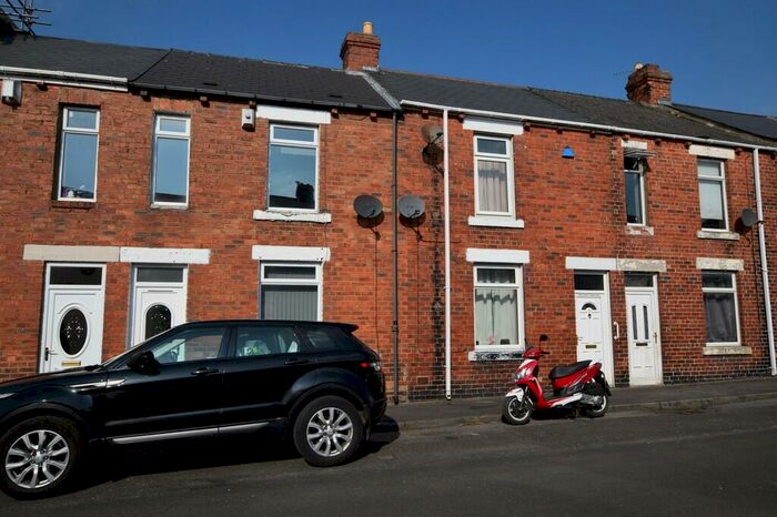 3 Bedroom Terraced House To Rent In Hawthorn Terrace, New Kyo, Stanley, DH9