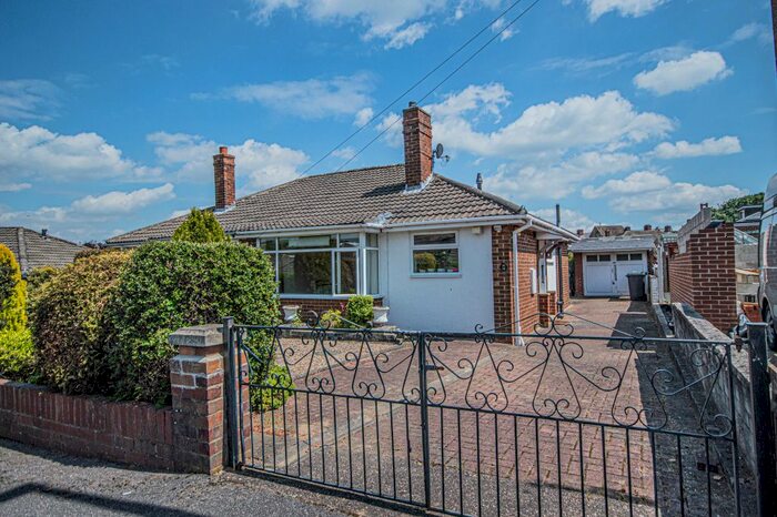2 Bedroom Semi-Detached Bungalow For Sale In Park Avenue, Clayton West, Huddersfield, HD8