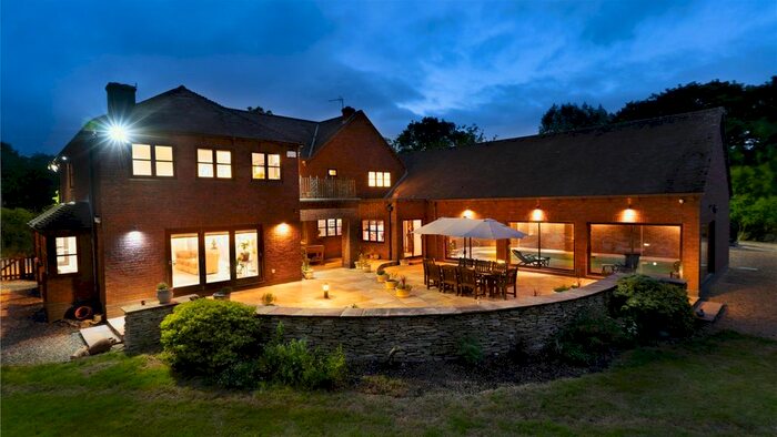 5 Bedroom Detached House For Sale In Bascote Heath, Southam, Warwickshire, CV47