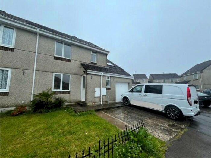 5 Bedroom Semi-Detached House To Rent In Liskeard, PL14