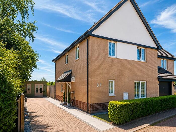 4 Bedroom Semi-Detached House For Sale In Cornfields, Burwell, CB25