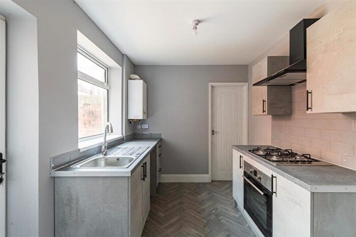 2 Bedroom Flat To Rent In Silkeys Lane, North Shields, Tyne And Wear, NE29