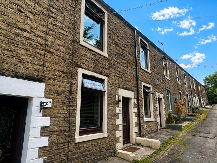 2 Bedroom Terraced House For Sale In Alexandra Terrace, Moorside, Oldham, OL4