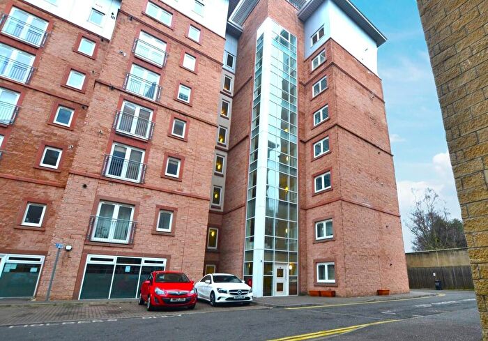 2 Bedroom Flat To Rent In North Pilrig Heights, Bonnington, Edinburgh, EH6