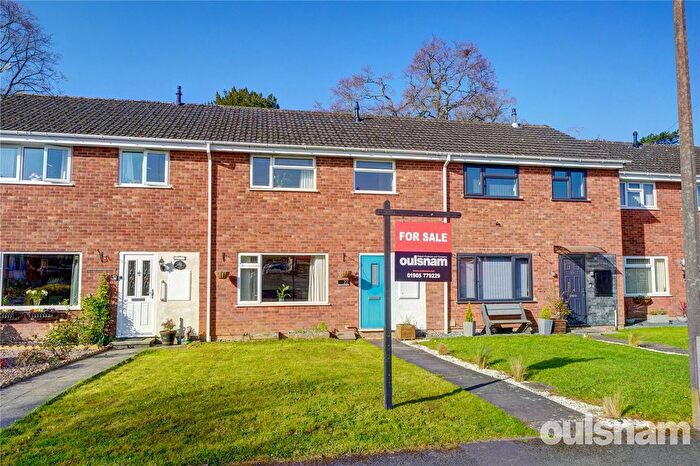 3 Bedroom Terraced House For Sale In School Road, Wychbold, Droitwich, Worcestershire, WR9