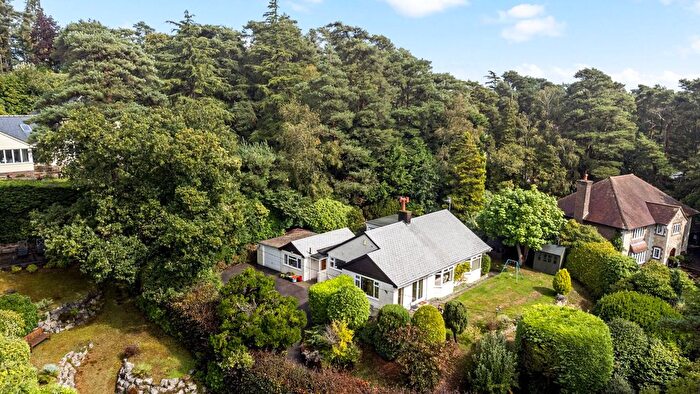 4 Bedroom Detached Bungalow For Sale In Veras Walk, Storrington, RH20