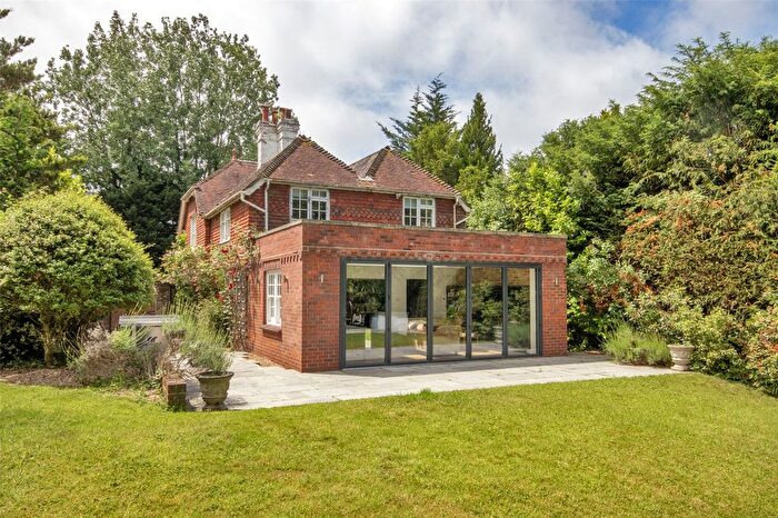 5 Bedroom Detached House For Sale In Rye Road, Hawkhurst, Cranbrook, Kent, TN18