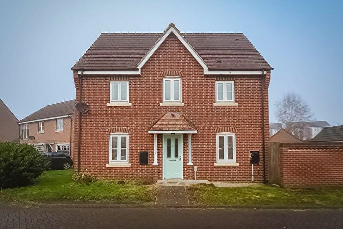 3 Bedroom Semi-Detached House To Rent In Pickering Grange, Brough, East Yorkshire, HU15