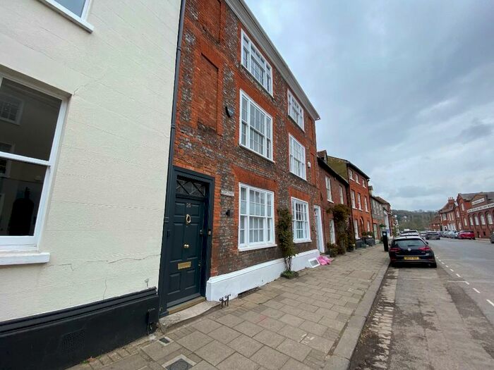 4 Bedroom Terraced House To Rent In New Street, Henley-On-Thames, Oxfordshire, RG9