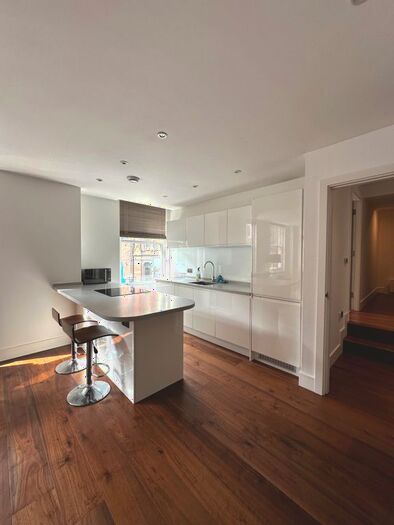 2 Bedroom Flat To Rent In Clifford Street, York, YO1