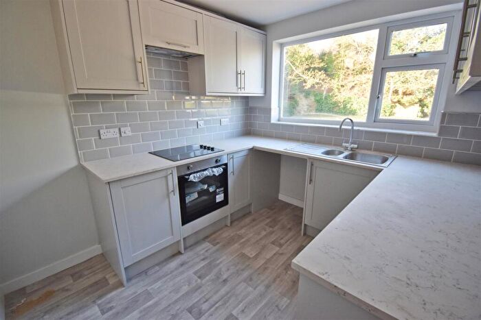 2 Bedroom Apartment To Rent In Court Drive, Cromer, NR27