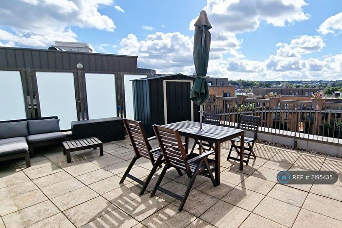 1 Bedroom Flat To Rent In Whitestone Way, Croydon, CR0