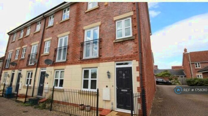 4 Bedroom End Of Terrace House To Rent In Persimmon Gardens, Cheltenham, GL51
