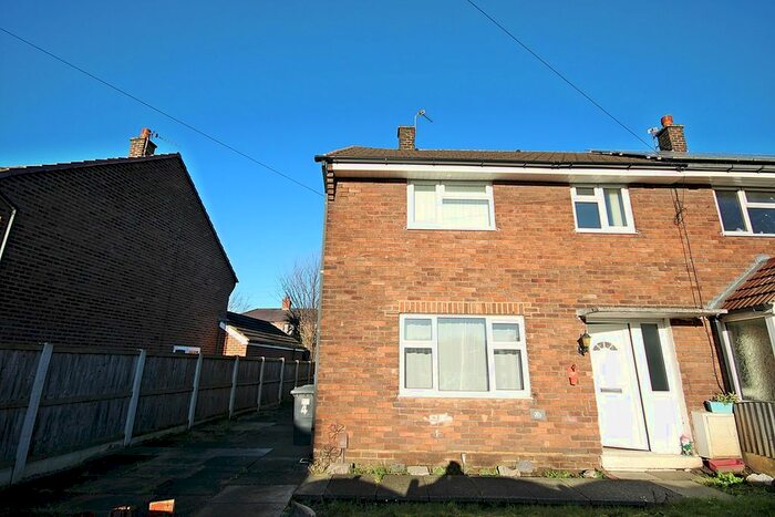 3 Bedroom End Of Terrace House To Rent In Langton Green, Woolston, Warrington, WA1