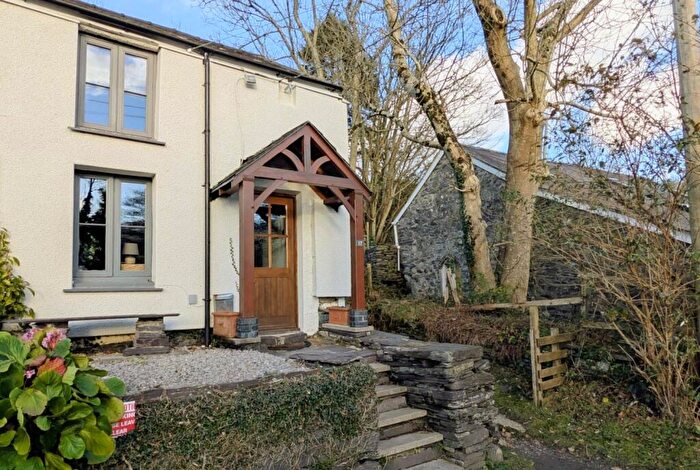 2 Bedroom End Of Terrace House For Sale In Tai Nantlle, Nantlle, Caernarfon, Gwynedd, LL54