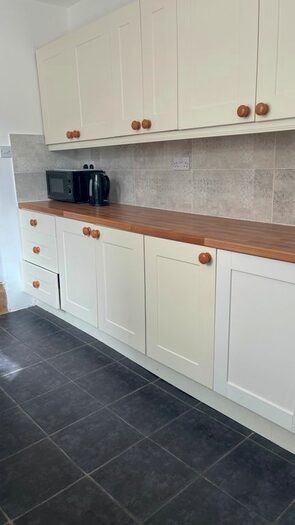 4 Bedroom Terraced House To Rent In Rolls Street, Cardiff, CF11