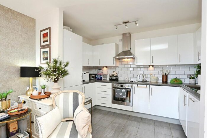 2 Bedroom Apartment To Rent In Lait House, Albemarle Road, Beckenham, BR3