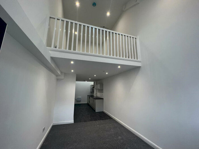 1 Bedroom Apartment To Rent In Union Street, Oldham, Lancashire, OL2