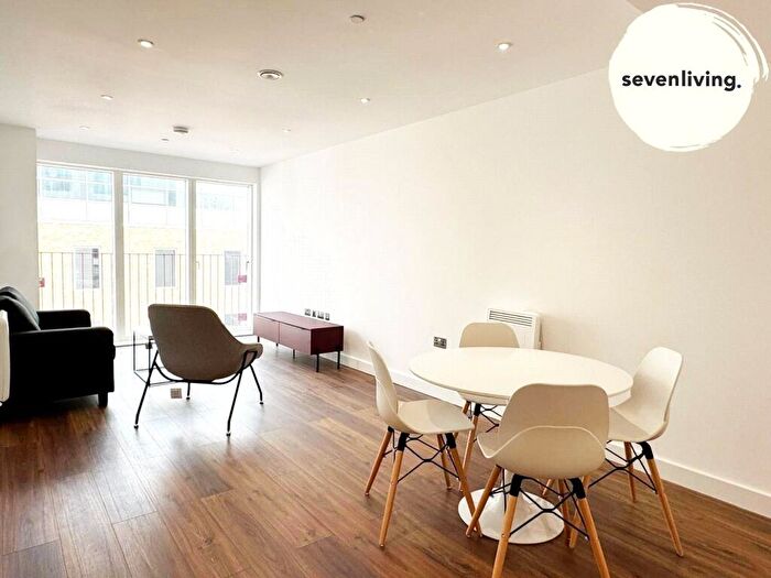 2 Bedroom Apartment To Rent In The Grand Exchange, Market Street, Bracknell, Berkshire, RG12