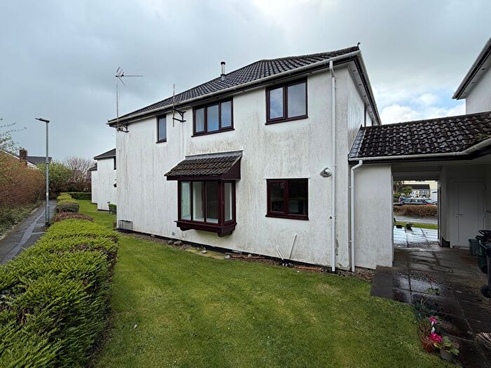 2 Bedroom End Terrace House For Sale In Yeolland Lane, Ivybridge, PL21