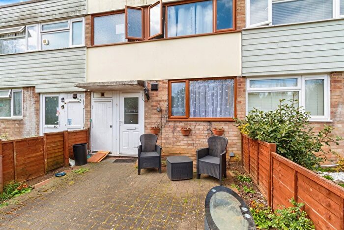 3 Bedroom Terraced House For Sale In Nevis Grove, Bletchley, Milton Keynes, MK2