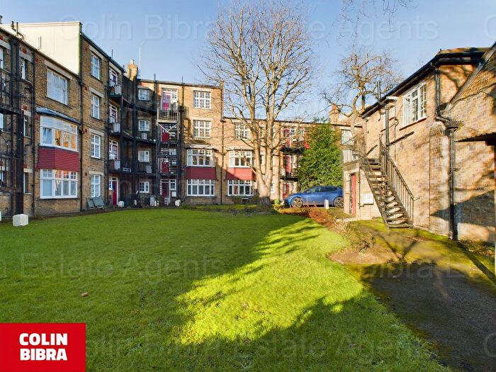 1 Bedroom Flat To Rent In Eaton Rise, London, W5