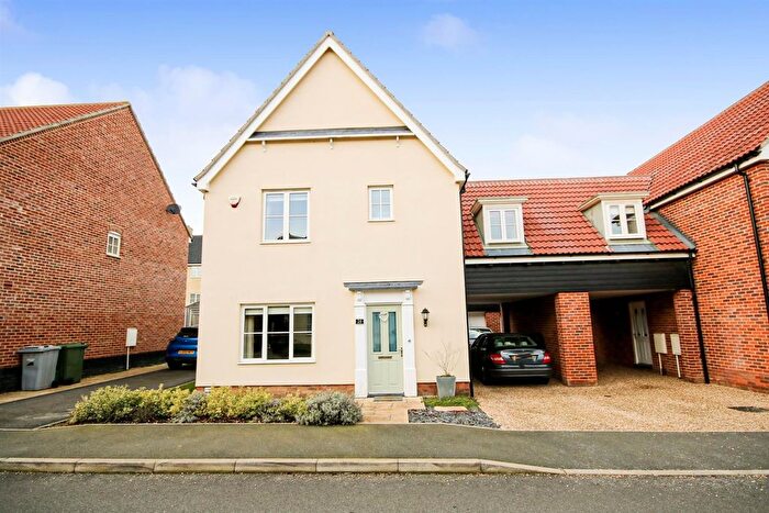 3 Bedroom Link Detached House For Sale In Flycatcher Way, Sprowston, NR7