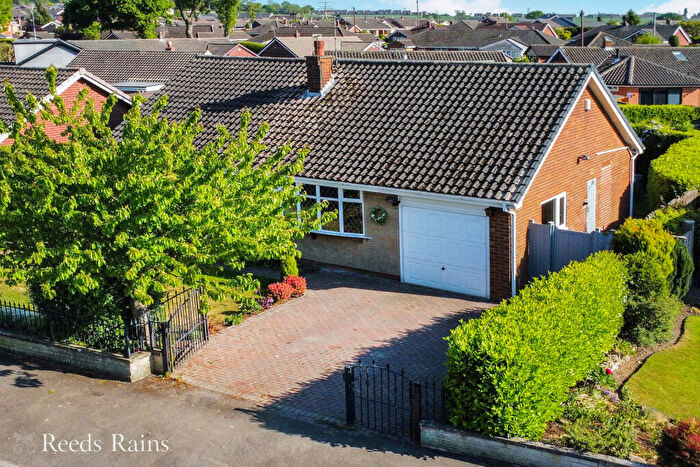 5 Bedroom Bungalow For Sale In The Pastures, Todwick, Sheffield, South Yorkshire, S26