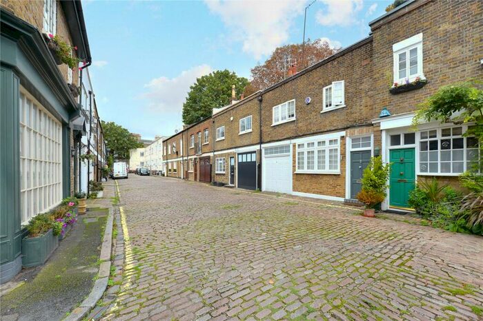 3 Bedroom Mews To Rent In Northwick Close, St John's Wood, London, NW8
