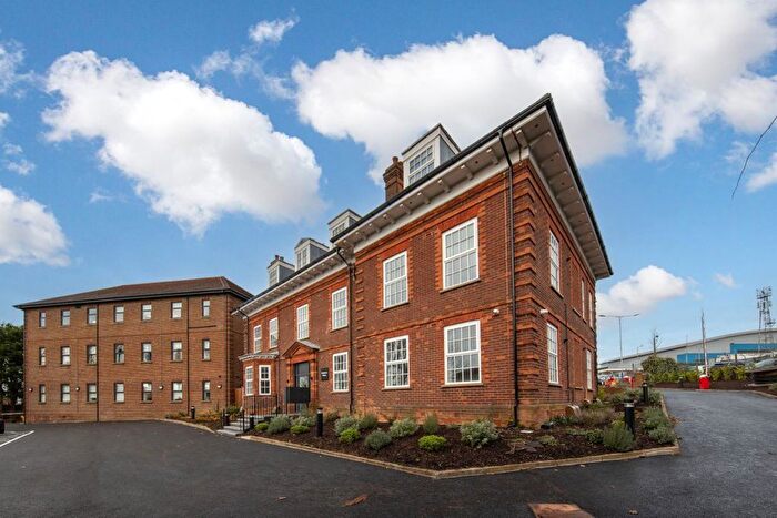 1 Bedroom Flat To Rent In Prudence Place, Luton, Bedfordshire, LU2