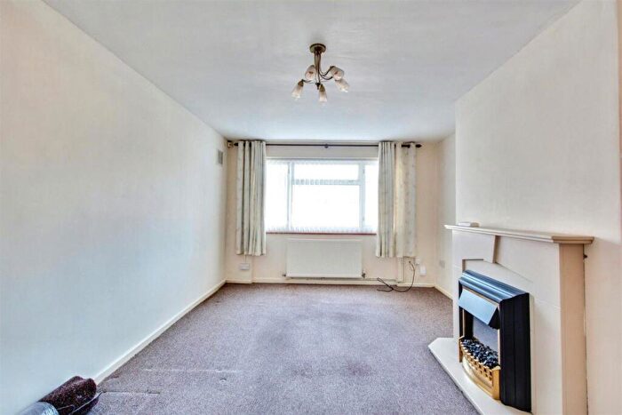 2 Bedroom Bungalow To Rent In Grenville Drive, Ilkeston., DE7