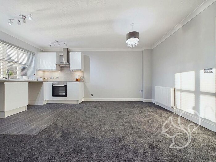 2 Bedroom Apartment For Sale In Alexandra Road, Colchester, CO3