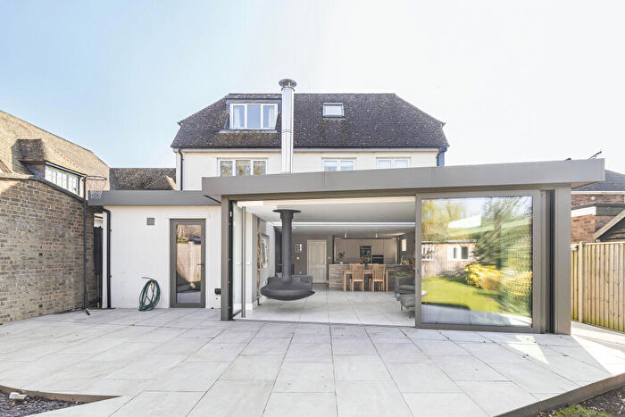 5 Bedroom Detached House For Sale In Lynton Close, Ely, Cambridgeshire, CB6