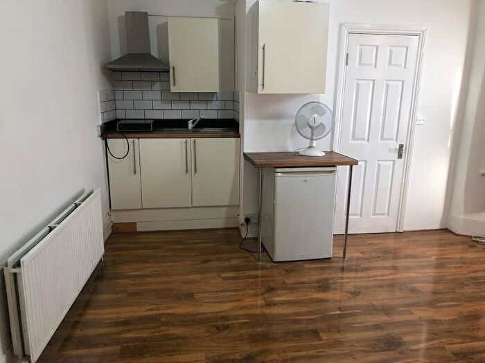 Studio To Rent In High Street North, London, E6