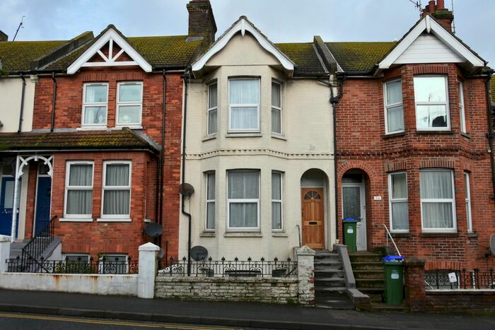 1 Bedroom Flat To Rent In Brighton Road, Newhaven, BN9