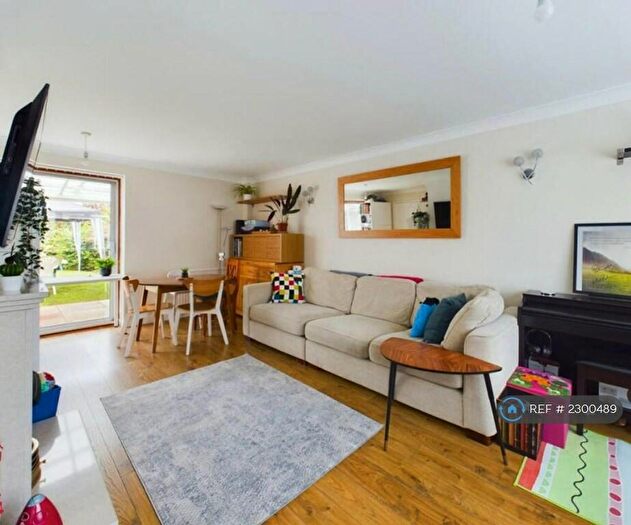 3 Bedroom Semi-Detached House To Rent In Haddon Drive, Reading, Berkshire, RG5