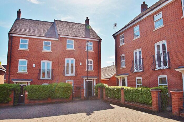 4 Bedroom Semi Detached House To Rent In Longstork Road, Coton Park, Rugby, CV23