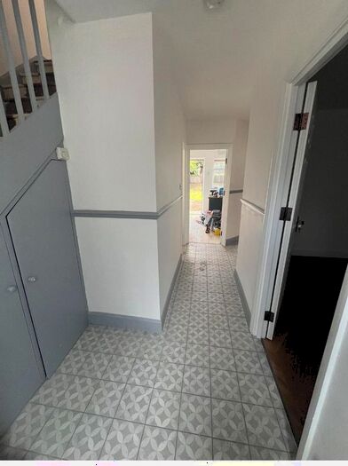 4 Bedroom End Of Terrace House To Rent In Alexandra Road, Colliers Wood, London, CR4