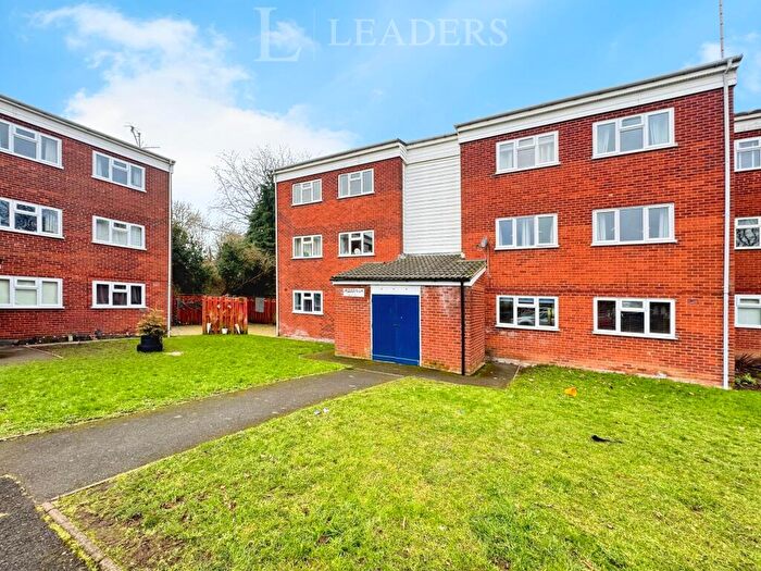 2 Bedroom Apartment To Rent In Stanton Walk, Warwick, CV34