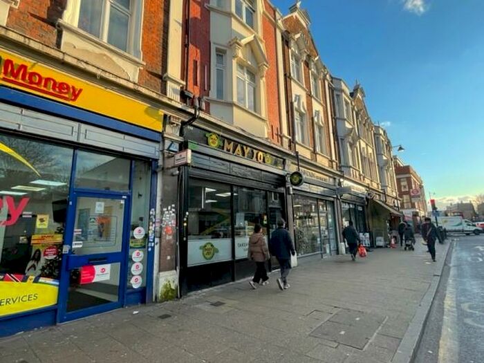 5 Bedroom Flat To Rent In High Road, London, N17