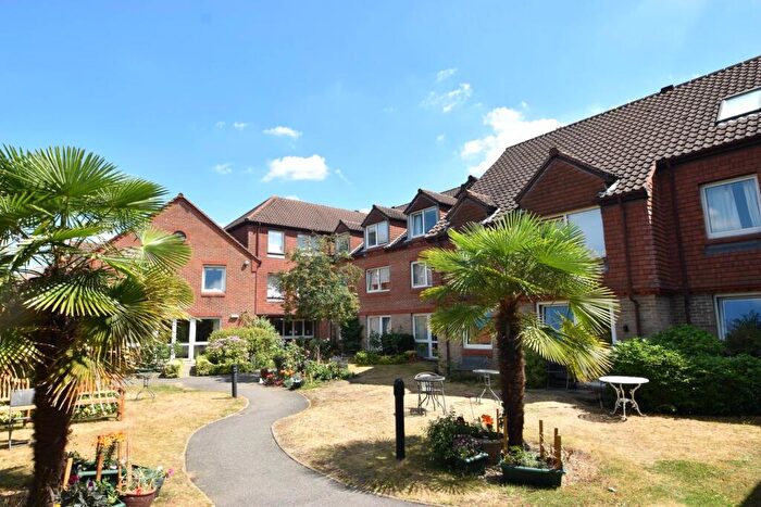 2 Bedroom Retirement Property To Rent In Bridge Court, Springfield Meadows, Weybridge, KT13