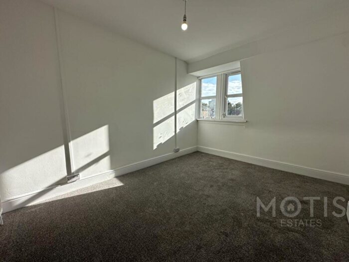 2 Bedroom Flat To Rent In Cheriton Road, Folkestone, CT20