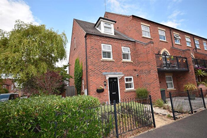 3 Bedroom End Of Terrace House For Sale In Kinross Road, Sleaford, NG34