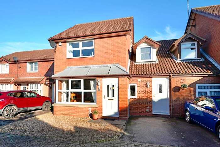 3 Bedroom Terraced House For Sale In Orthwaite, Stukeley Meadows, Huntingdon, PE29